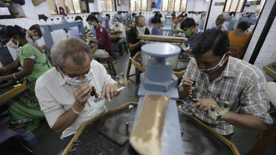 India a punto de rebasar el millón de casos de coronavirus