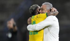 Brasil gana con susto y Uruguay, Colombia y Ecuador siguen en carrera