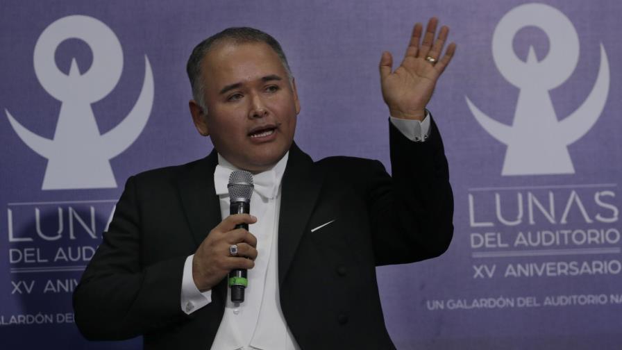Camarena: “Sepan que los estaremos esperando en los teatros”