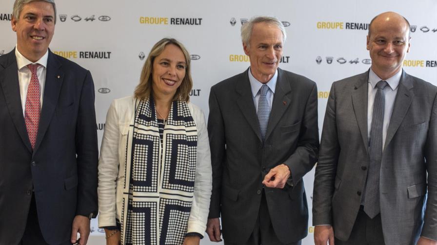 Renault despide CEO para “insuflar nueva vida” en alianza