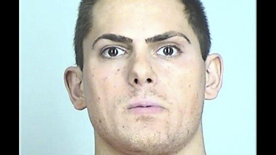 Republicano trató de comprar silencio de niña traficada