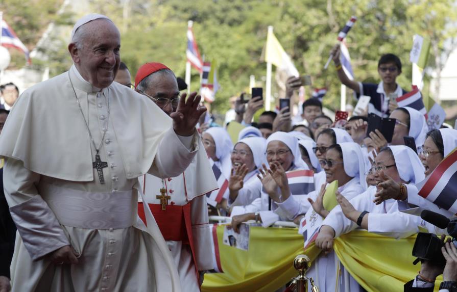 Papa atiende a jerarquía eclesiástica tailandesa y a jóvenes