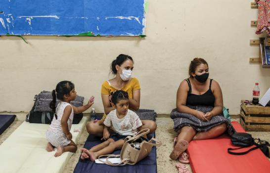 Huracán Delta entra al Golfo de México tras cruzar Yucatán