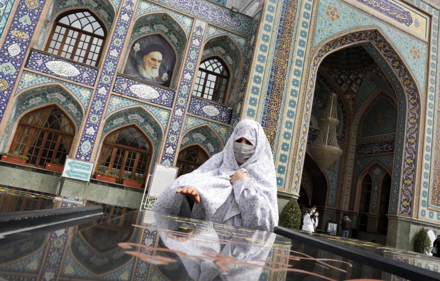 Irán bate su récord de contagios por tercer día seguido