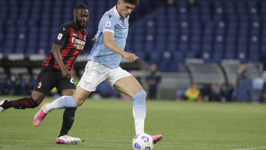 Inter Milan gana y está al borde del título italiano