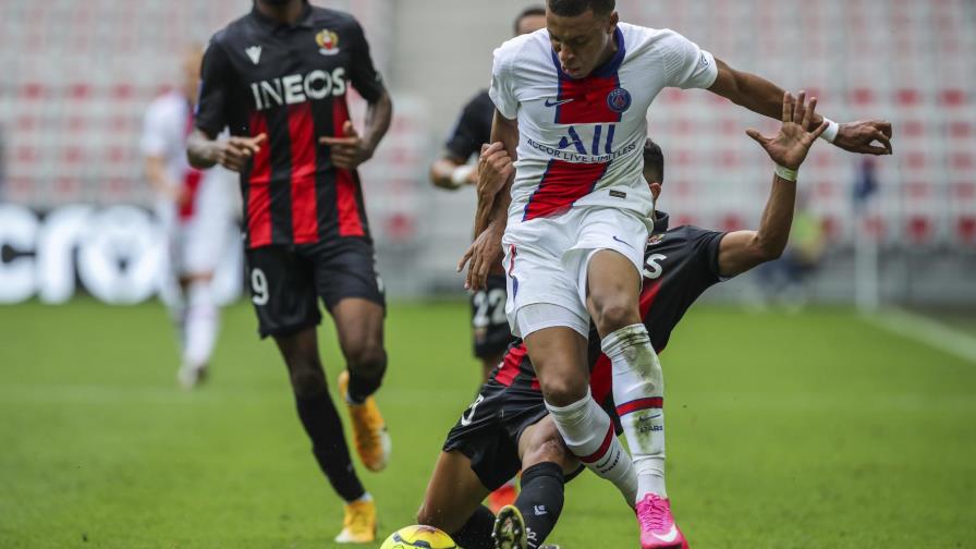 El líder Saint-Étienne empata con Nantes, Mbappé reaparece