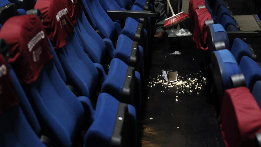 México reabre sus cines y llegan los primeros valientes México reabre sus cines y llegan los primeros valientes