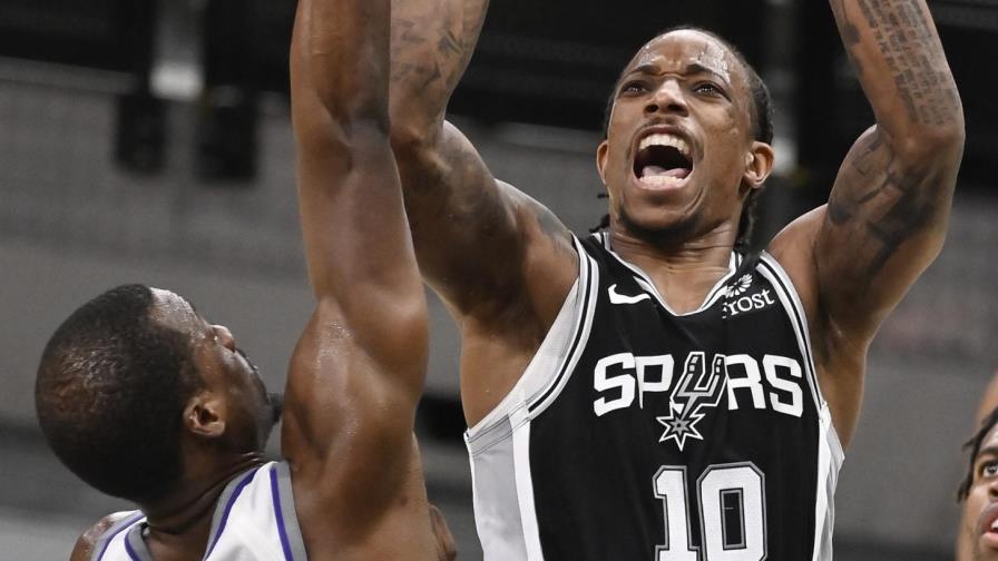 Spurs superan a Kings, cuya racha de 5 triunfos acaba