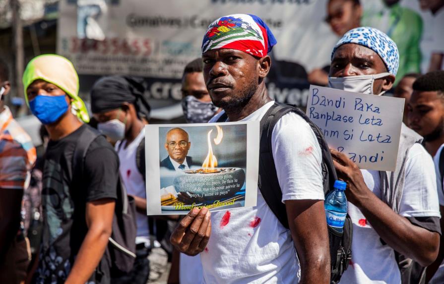 Protestan contra inseguridad en Haití tras asesinato de abogado