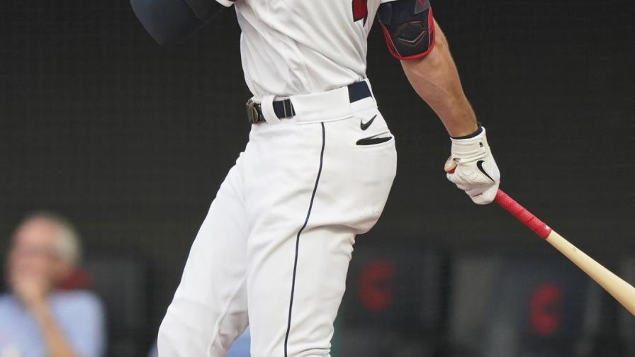 Zimmer dispara jonrón de 465 pies; Indios vencen a Rangers