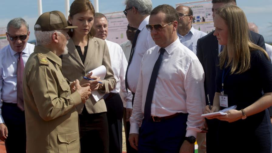 Premier ruso considera a Cuba una “isla de la libertad