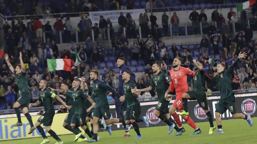 Italia se clasifica a Euro; España y Noruega empatan Italia se clasifica a Euro; España y Noruega empatan