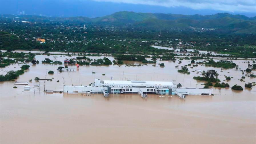 Iota deja 38 muertos en Centroamérica y se disipa sobre El Salvador