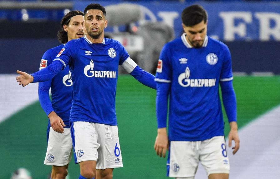 Sombrío panorama de Schalke en el fondo de la Bundesliga