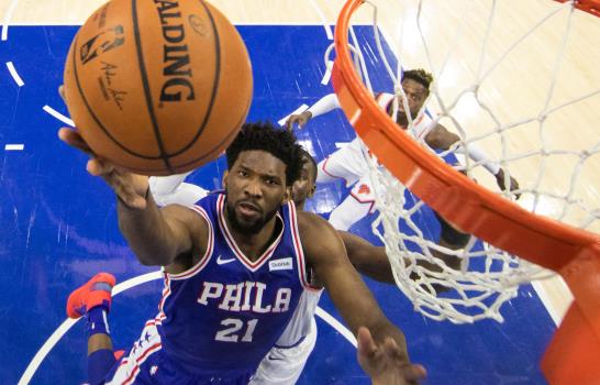 Clippers amplían racha de victorias en casa, vencen a Suns