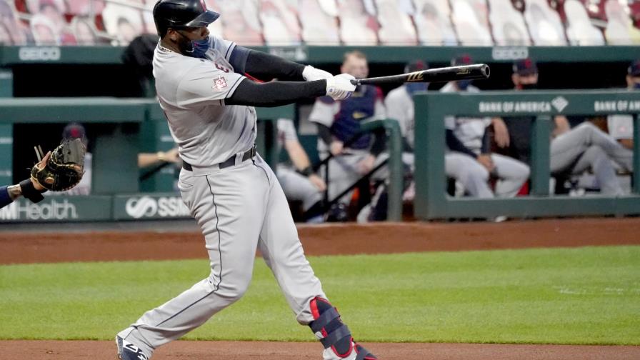 Reyes y Santana lideran a Indios en paliza a Cardenales Reyes y Santana lideran a Indios en paliza a Cardenales
