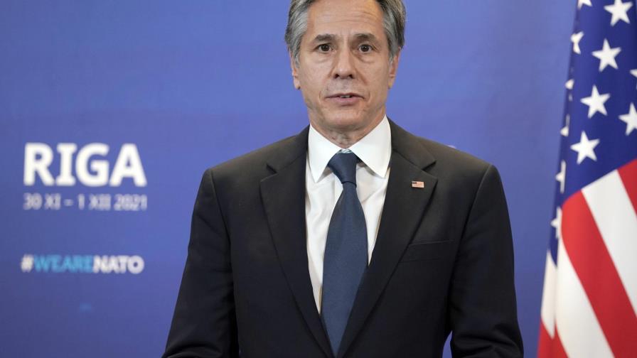 Blinken se reunirá con cancilleres ruso y ucraniano