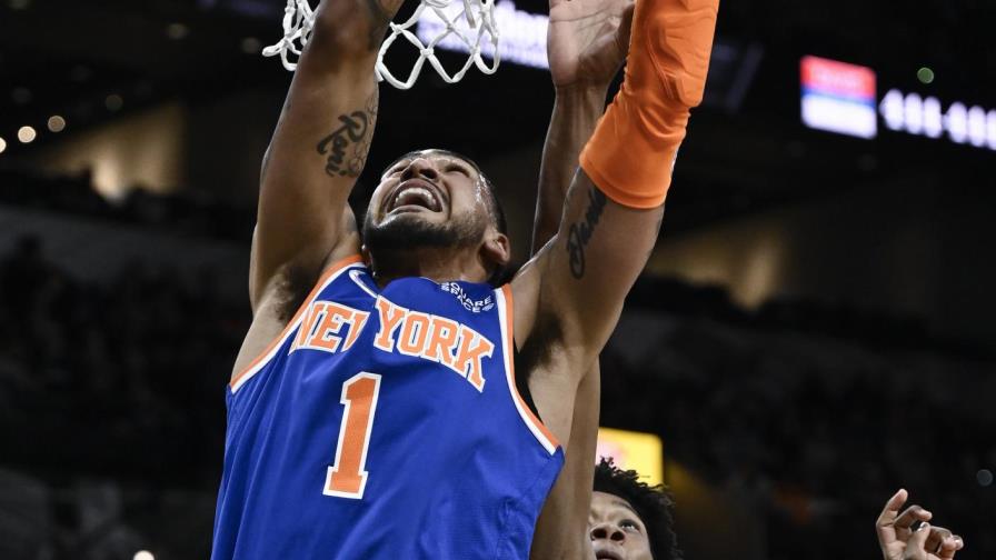 Barret logra 7 triples y Knicks vencen 121-109 a Spurss