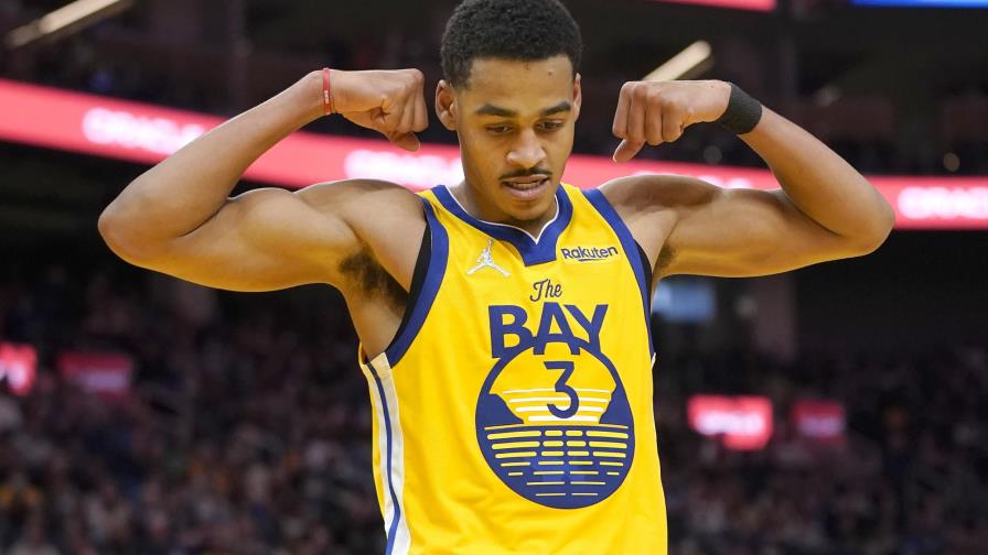 Warriors vencen 119-104 a Raptors en gran noche de Poole