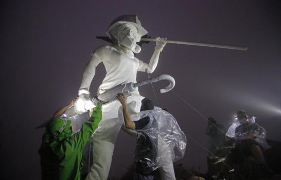 Los manifestantes en Hong Kong cambian de táctica