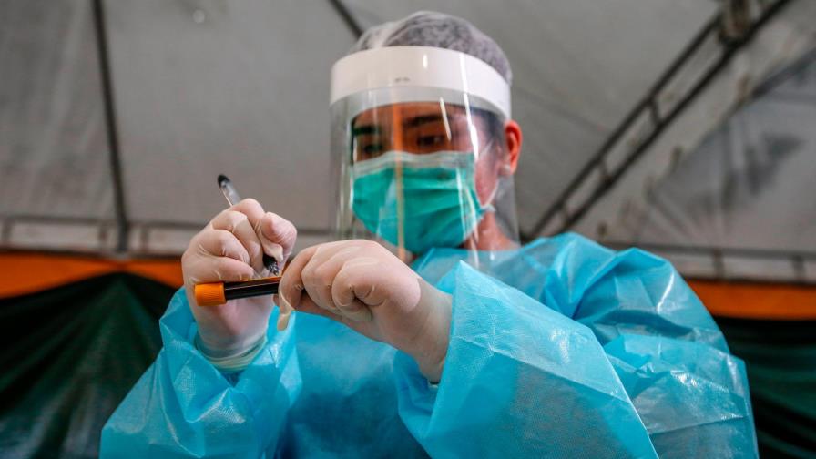 Expertos británicos alertan de importante rebrote del virus