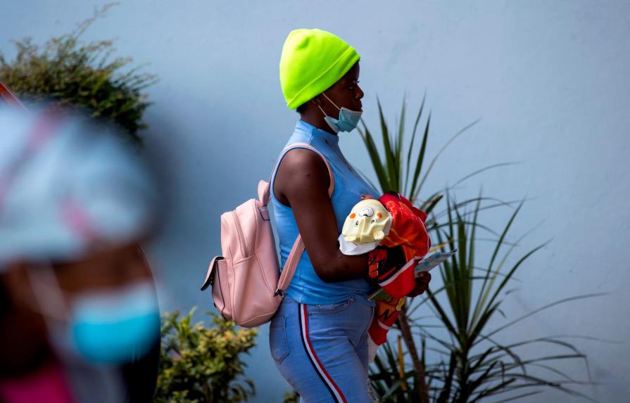 La ONU pide a República Dominicana suspender las deportaciones de embarazadas