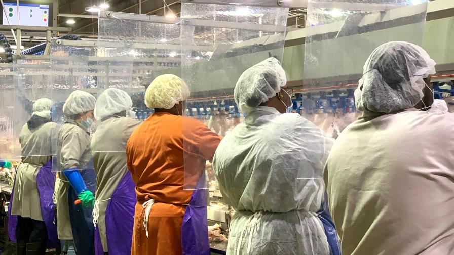 Un reto frenar coronavirus en procesadoras cárnicas de EEUU