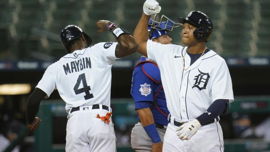 Schoop pega grand slam; Tigres doblegan a Cachorros Schoop pega grand slam; Tigres doblegan a Cachorros