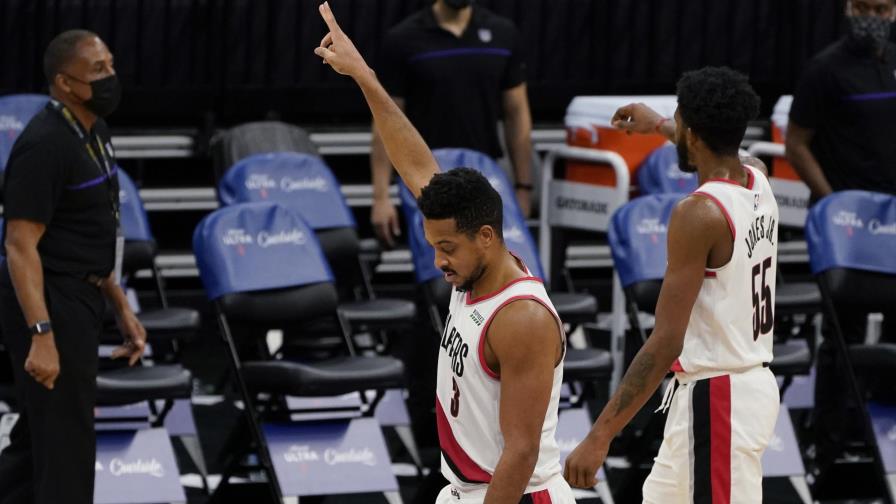 Blazers: McCollum sufre pequeña fractura en pie izquierdo