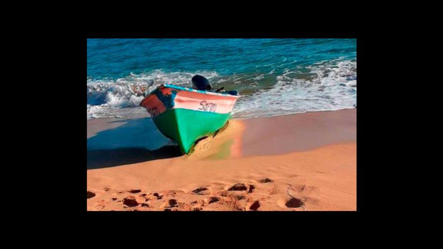 Incautan 8 kilos de cocaína y detienen a 2 dominicanos en costa de Puerto Rico Incautan 8 kilos de cocaína y detienen a 2 dominicanos en costa de Puerto Rico