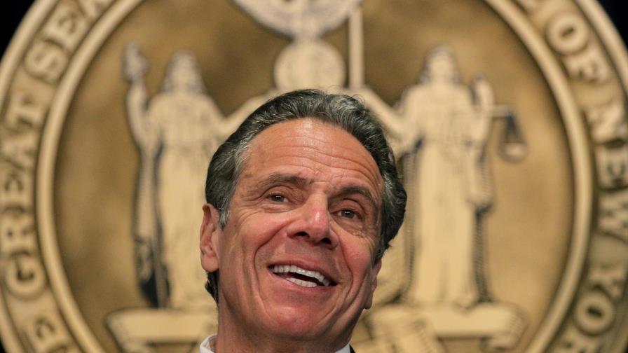 Acusan a Cuomo de dar a familia acceso a pruebas antivirus