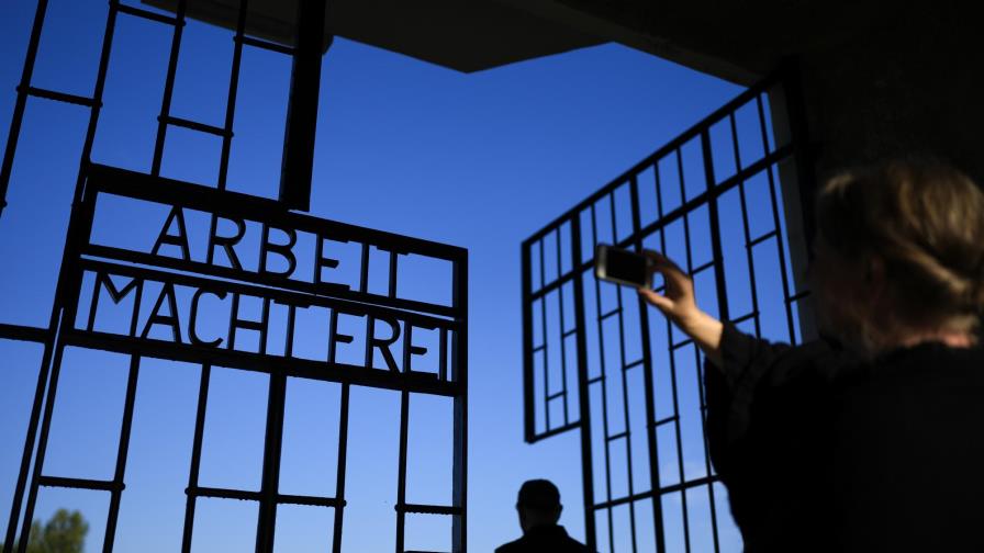 Corte de Alemania juzga a exguarda de campo nazi de 100 años