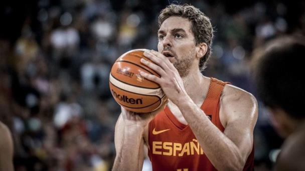 Pau Gasol jugará en el Barça hasta final de temporada
