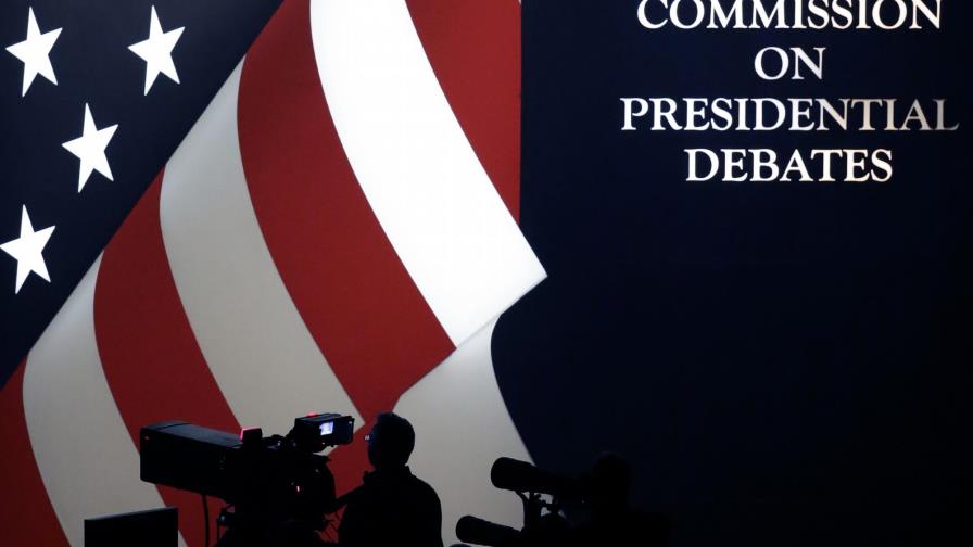 C-SPAN: Moderador de debate no envió tuit cuestionable