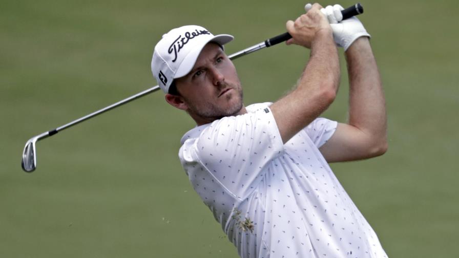 Henley mantiene la ventaja en el Wyndham Championship