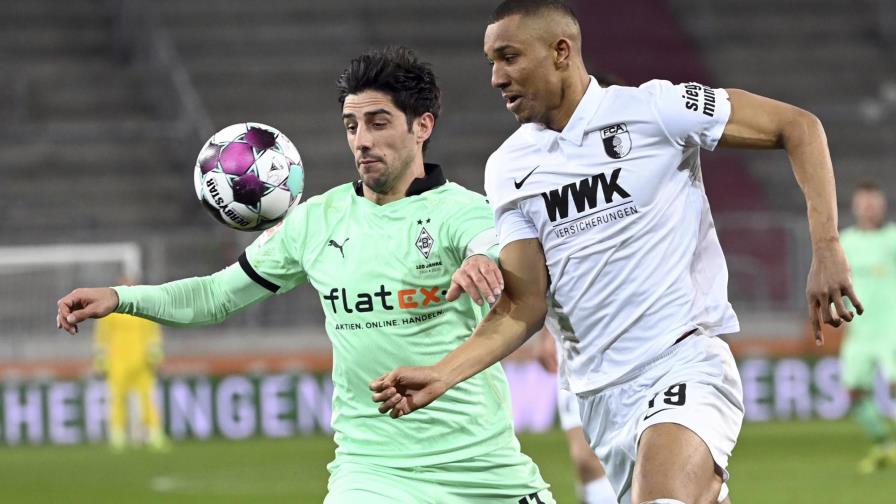 Continúa la crisis del Gladbach tras perder 3-1 en Augsburgo