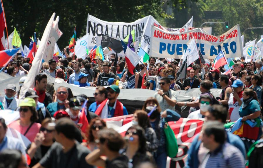 Los reclamos por reformas estructurales protagonizan nuevo paro en Chile