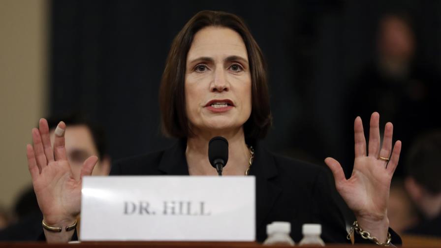 Exasesora sobre Rusia declara en caso Trump-Ucrania