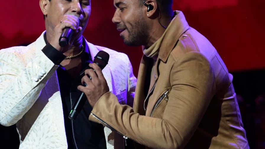 Raulín Rodríguez agradeció el respaldo de Romeo Santos y otros colegas bachateros en concierto