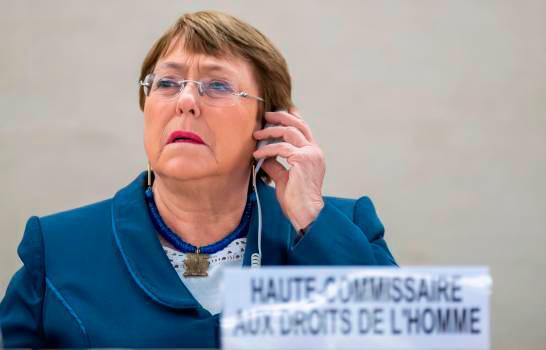 Bachelet pide relajar sanciones a países como Venezuela por crisis sanitaria