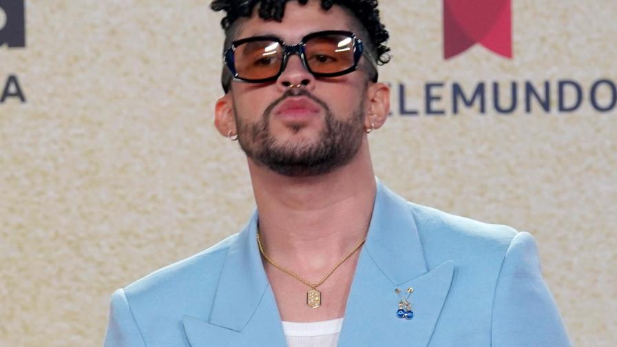 Demandan a Bad Bunny por derechos de autor de “Safaera”