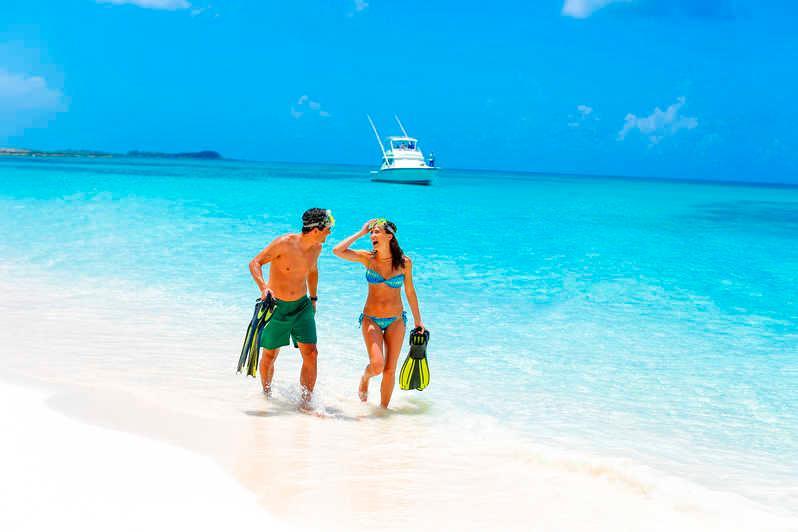 Cerca de 300,000 turistas visitan Bahamas en los primeros cinco meses de 2021
