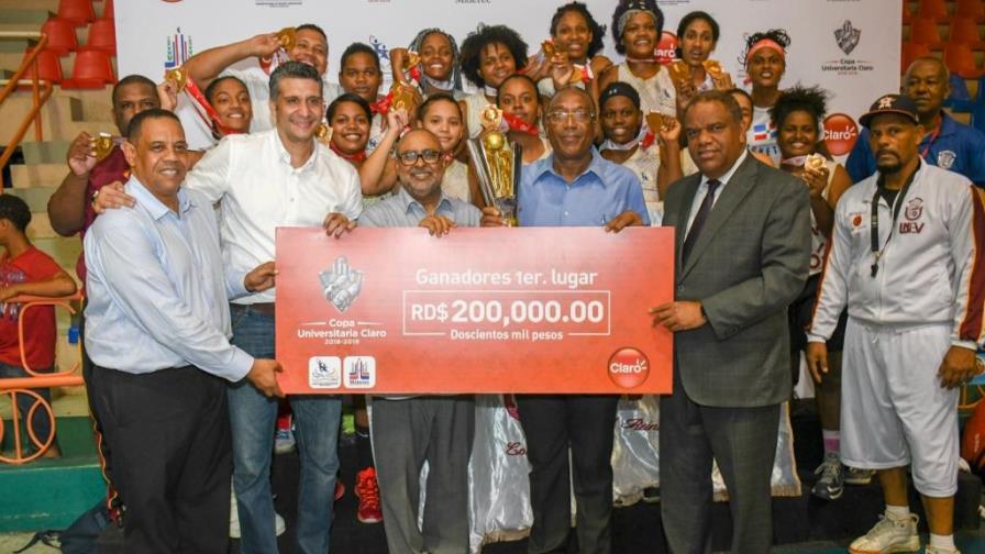 La UNEV se coronó campeón femenino de la Copa Universitaria Claro de Baloncesto La UNEV se coronó campeón femenino de la Copa Universitaria Claro de Baloncesto