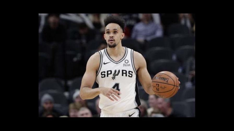 Derrick  White guía la victoria de los Spurs ante los Nuggets