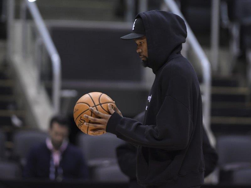 Los Warriors informan que Kevin Durant entrenará previo al quinto juego