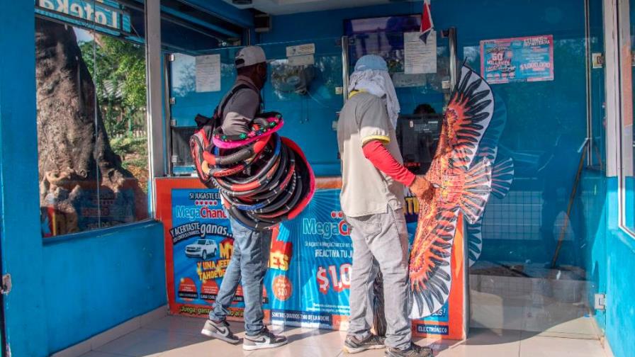Bancas de loterías y deportivas reportan bajas ventas en primer día de apertura