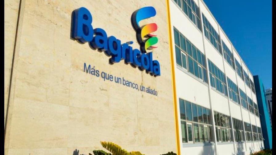Segura Foster: Banco Agrícola ha prestado más de RD$70 mil millones para desarrollar el campo Segura Foster: Banco Agrícola ha prestado más de RD$70 mil millones para desarrollar el campo