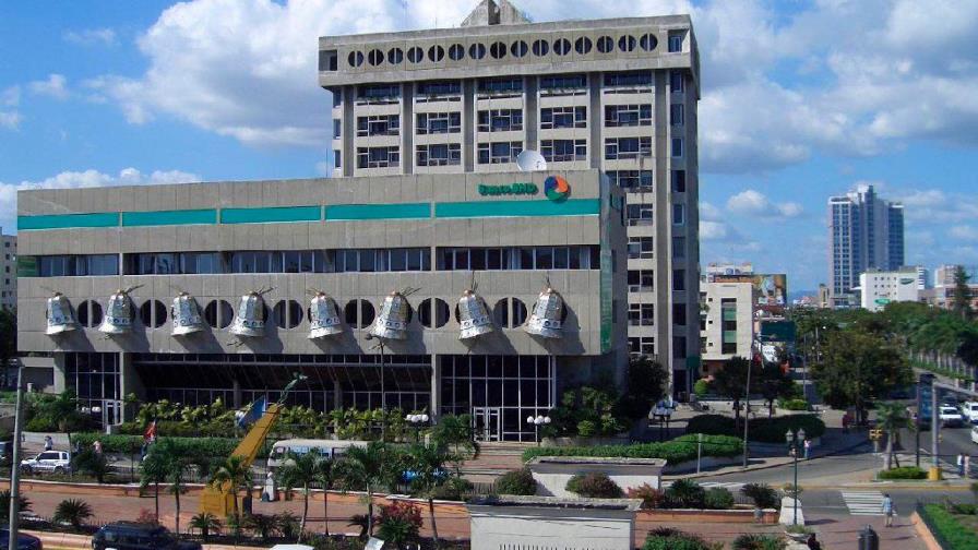 Banco BHD León y MIPYMES UNPHU ejecutan programa en apoyo a mujeres empresarias