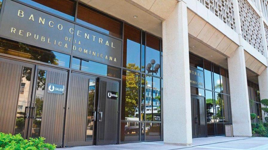 El Banco Central mantiene inalterable la tasa de política monetaria El Banco Central mantiene inalterable la tasa de política monetaria