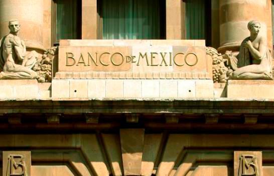Banco central de México recorta su tasa de interés del 4.5% al 4.25%